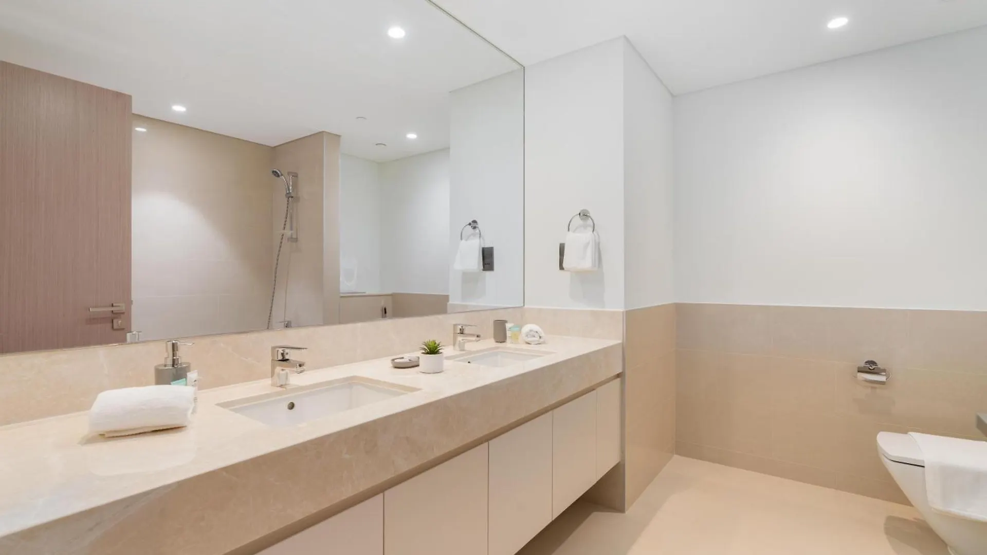 Act One Tower One - Premium Dubai Opera Unit With Burj Khalifa View Apartment